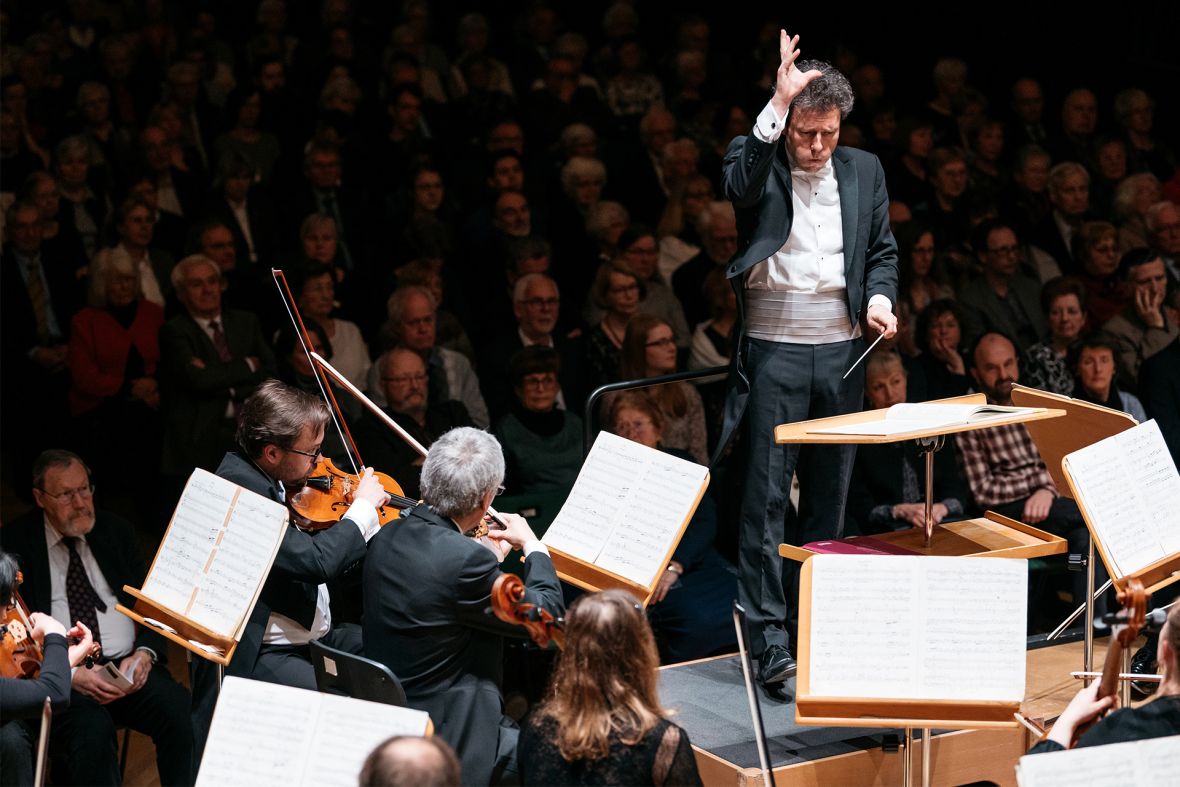 Jenaer Madrigalkreis / Berit Walther / Jenaer Philharmonie / Simon Gaudenz, Foto: JenaKultur, Christoph Worsch