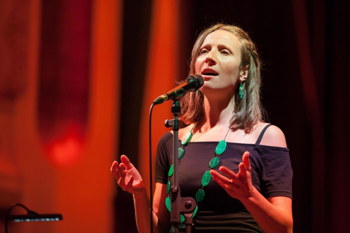 Sarah Buechi – Contradiction of Happiness (Septett) / Jenaer Philharmonie / Simon Gaudenz, Foto: Tina Peißker