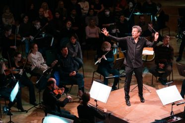 Simon Gaudenz / Jenaer Philharmonie, Foto: JenaKultur, Christoph Worsch