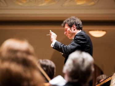 Simon Gaudenz und die Jenaer Philharmonie, Foto: Christoph Worsch