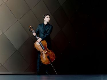 Maximilian Hornung, Foto: Marco Borggreve