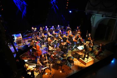 Manu Delago Handmade / Jenaer Philharmonie / Tobias Deutschmann, Foto: Peter Mühlfriedel