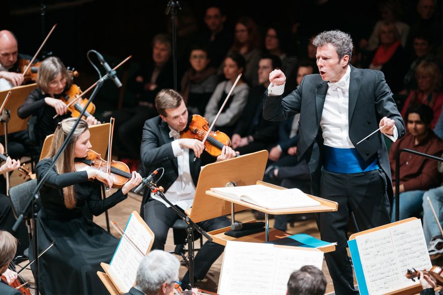 Simon Gaudenz, Jenaer Philharmonie, Foto: JenaKultur, Christoph Worsch