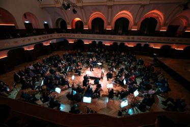 Simon Gaudenz / Jenaer Philharmonie, Foto: JenaKultur, Christoph Worsch