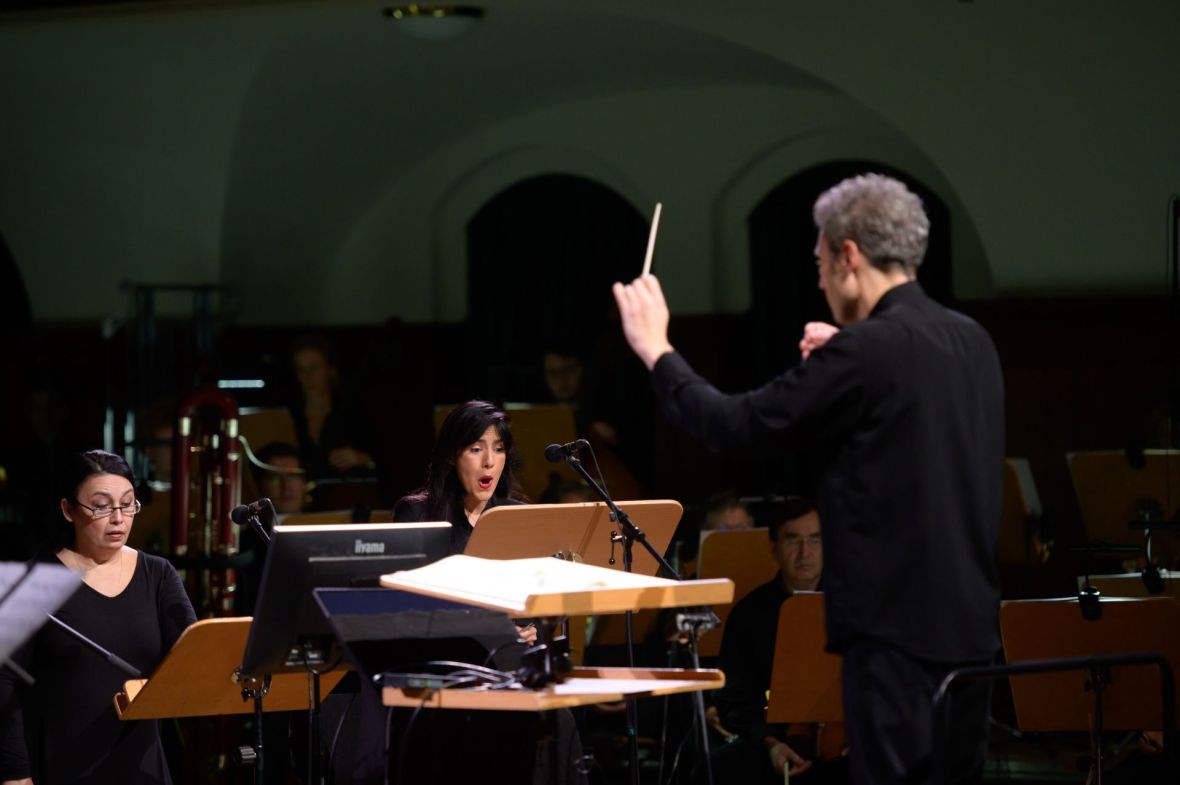 Katia Guedes / Johanna Vargas / Simon Gaudenz, Foto: Candy Welz