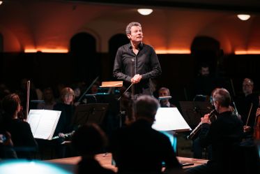 Simon Gaudenz / Jenaer Philharmonie, Foto: JenaKultur, Christoph Worsch