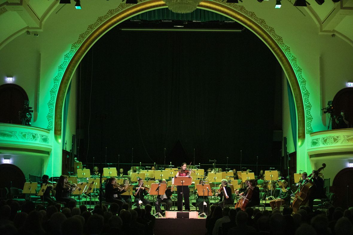 Rosa Donata Milton / Jenaer Philharmonie, Foto: Tom Wenig