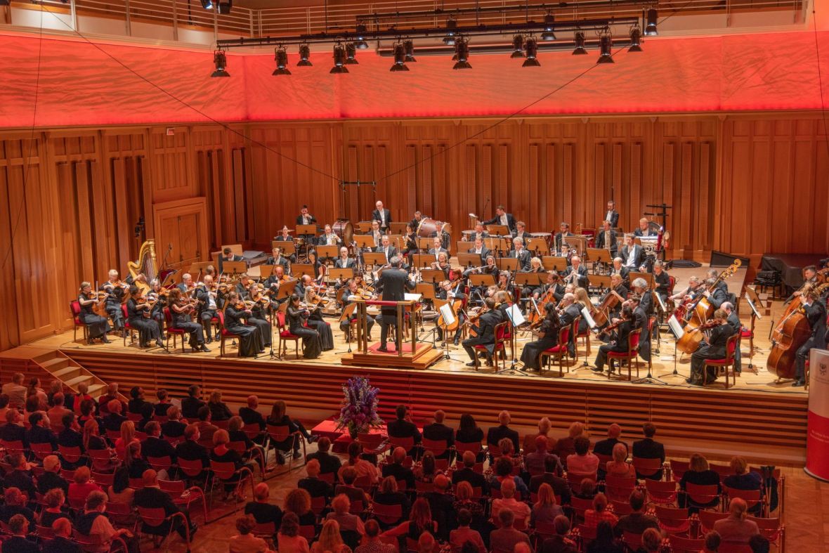 Die Jenaer Philharmonie in Toblach, Foto: Max Verdoes
