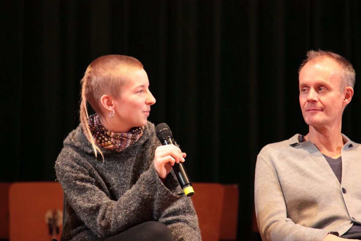 Nachgespräch mit Schüler*innen, Maren Hädrich, Simon Gaudenz, Max Uthoff und Sebastian Gühne, Moderation: Jonas Zipf, Foto: Sebastian Beer