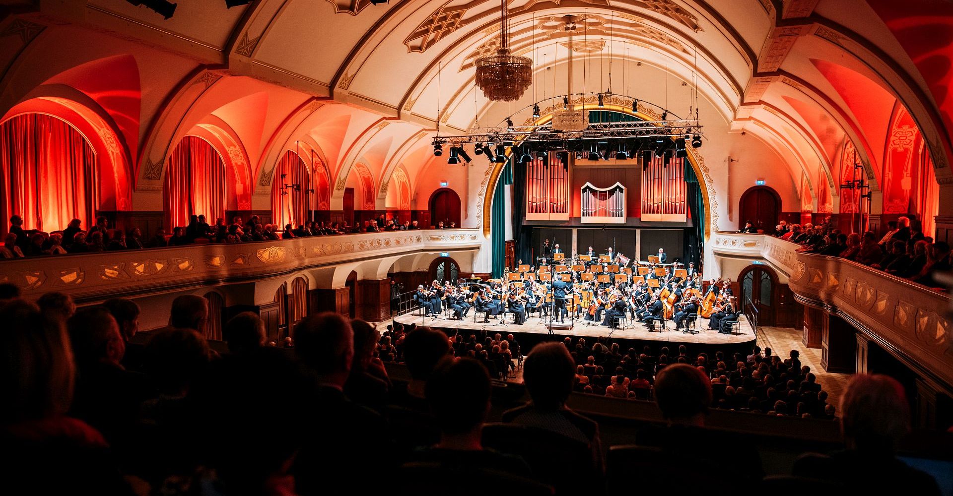 Simon Gaudenz und die Jenaer Philharmonie, Foto: Christoph Worsch