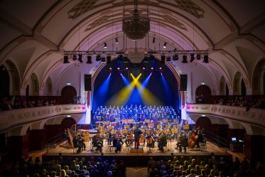 Maximilian Lörzer / Jenaer Philharmonie / Psycho-Chor der Uni Jena, Foto: Tom Wenig