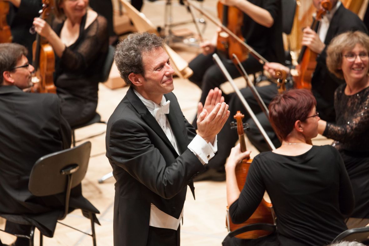 Simon Gaudenz und die Jenaer Philharmonie, Foto: Tina Peißker