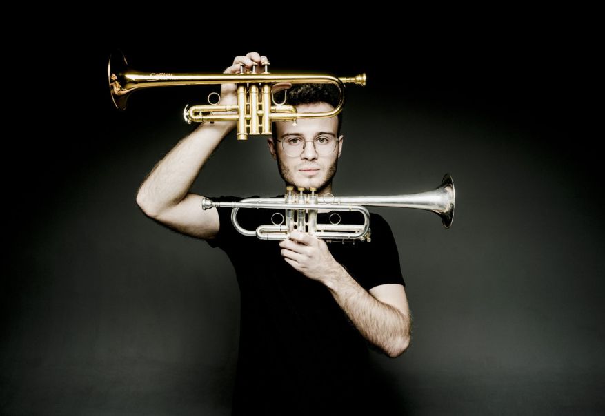 Simon Höfele, Foto: Marco Borggreve